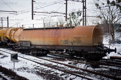 Gdansk. Zaspa. Wykolejenie pociagau towarowego przewozacego...