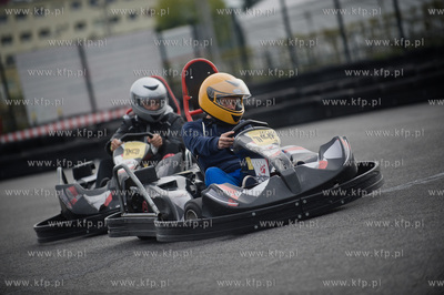 Gdansk. Stadion PGE Arena. Tor gokartowy PitStop. Pierwsze...