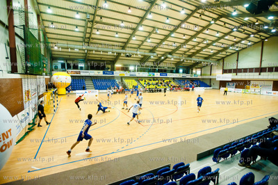 Hala AWFiS Gdansk. Mecz pilki recznej I ligi. Wybrzeze...