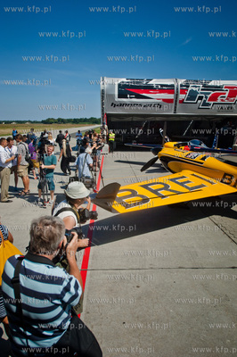 Gdynia. Lotnisko Kosakowo. Konferencja prasowa poprzedzajaca...