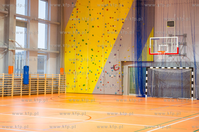 Gdynia. Oksywie. Nowo otwarte Akademickie Centrum Sportowe...