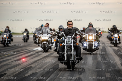 Port lotniczy im. Lecha Wałesy w Gdańsku Rębiechowie....