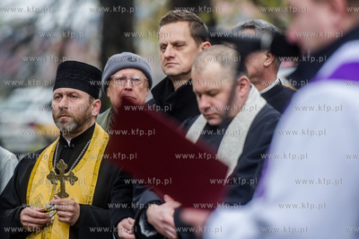Gdańsk. Cmentarz Nieistniejących Cmentarzy. Modlitwa...