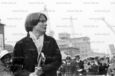 Uroczystości nadania imienia pierwszemu masowcowi...