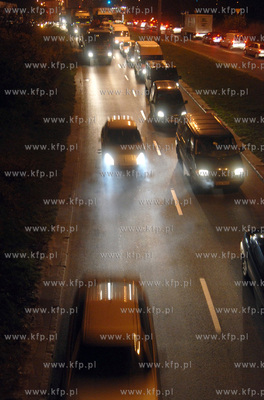 Wieczorny korek na ulicy Podwale Przedmiejskie w Gdansku.05.11.2007Fot....