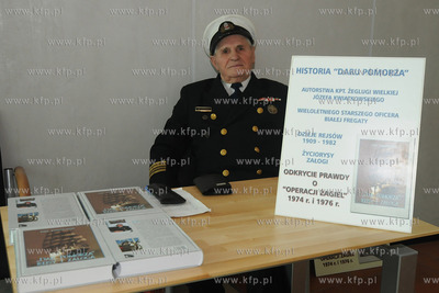 Hala Sportowo - Widowiskowa  Gdynia. 11. Ogolnopolskie...