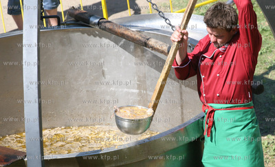 W Bytowie odbyl sie XI Zjazd Kaszubow. Nz zupa z brukwi
04.07.2009...