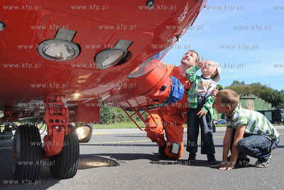 Lotnicy Marynarki Wojennej spelnili marzenie 4-letniego...