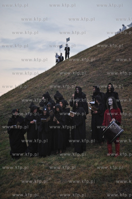 FETA XIV Miedzynarodowy Festiwal Teatrow Plenerowych...