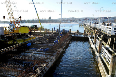 Sopot. Budowa przystani jachtowej przy sopockim molo....
