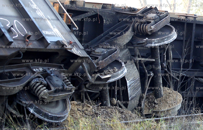 Szczecin / Dalaszewo. Wykolejenie się pociągu towarowego...