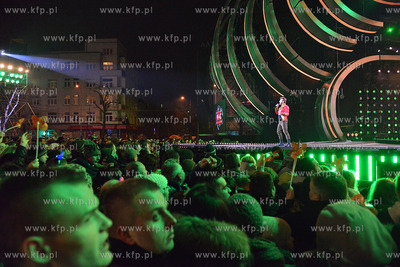 Gdynia Skwer Kosciuszki - Koncert Sylwestrowa Moc Przebojow...