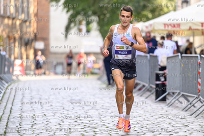 30. Bieg św. Dominika n/z bieg elity mężczyzn na...