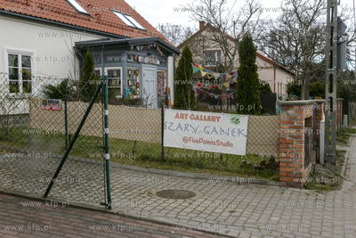 Galeria Szary Ganek przy ulicy Wojska Polskiego w Pruszczu...