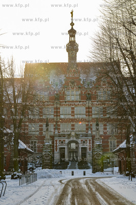 Gdańsk - Wrzeszcz. Nz. budynek Politechniki Gdańskiej...