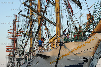 Gdynia, zlot zaglowcow "The Tall Ships' Races 2009"....