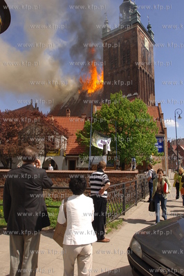 Pozar kosciola sw Katarzyny w Gdansku.
22.05.2006
Fot....