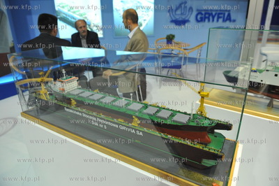 Gdansk. Hala Olivia. XV Międzynarodowe Targi Morskie...