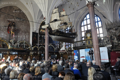 70 urodziny Lecha Walesy. Uroczysta gala wreczenia...