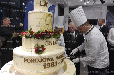 Uroczystości 75. urodzin Lecha Wałęsy i 35 rocznicy...