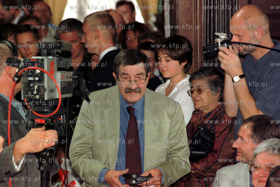 Gunter Grass w Ratuszu Staromiejskim w Gdansku. 26.06.2000...