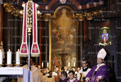 Gdansk. Katedra Oliwska. Msza sw. za tragicznie zmarlych...