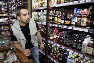 Kabaret Limo sprzedawal alkohol w sklepie monopolowym...