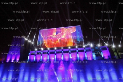 Pierwsze Publiczne Otwarcie Dachu Teatru Szekspirowskiego...