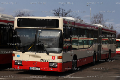 Zajezdnia autobusowa ZKM przy ul. Hallera w Gdańsku....