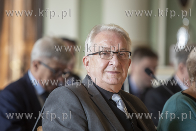 Sesja Rady Miasta Gdańska. Nz. prof. Edmund Wittbrodt.
24.10.2019
fot....