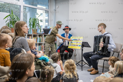 Uroczystość otwarcia po remoncie biblioteki Kamionka...