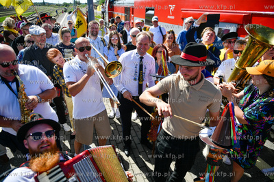 Kościerzyna. XXV Światowy Zjazd Kaszubów. Przyjazd...
