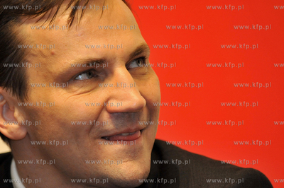 Gdansk. Spotkanie Radoslawa Sikorskiego, ministra spraw...