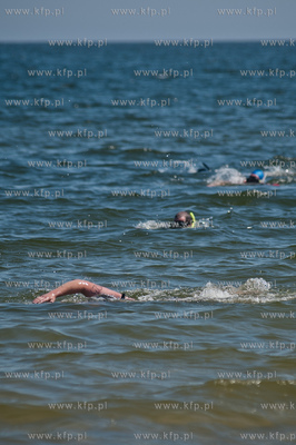 Gdansk. Plaza w Brzeznie. Diving Day 2013 - impreza...