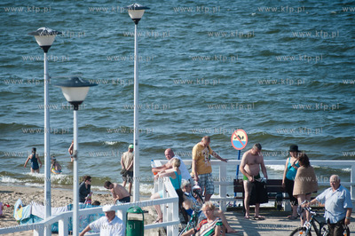 Gdansk. Wakacyjny, sloneczny dzien na plazy w Brzeznie.
Nz...