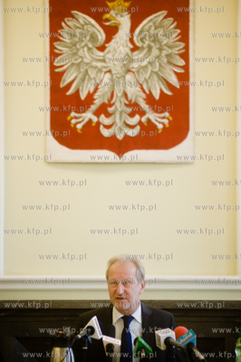 Gdansk. Pomorski Urzad Wojewodzki. Sala Kominkowa....