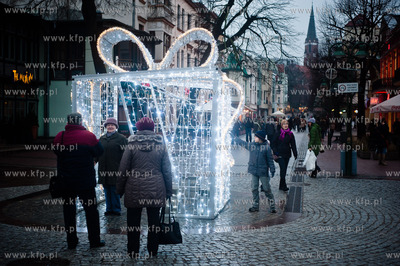 Sopot. Plac Przyjaciol Sopotu. Jarmark Bozonarodzeniowy.
14.12.2013
fot....