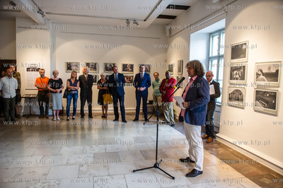 Gdansk. Nadbaltyckie Centrum Kultury. Uroczystosc wreczenia...