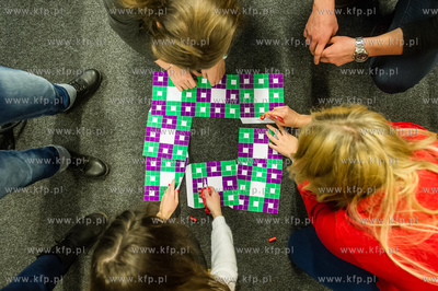 Centrum Nauczania Matematyki i Ksztalcenia na Odległosc...