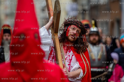 Wielki Piatek. Misterium Meki Panskiej na ulicach Gdanska.
25.03.2016
fot....