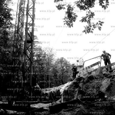 Montaż nowego dachu Opery Leśnej w Sopocie. Wymiana...