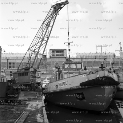 Holownik Rosomak w porcie gdyńskim.
10.1969
0002262z_pazdziernik1969
Fot....