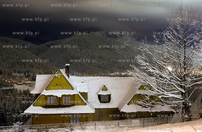 Zakopane - Cyrhla Nz. Widok na Giewont. 20.12.2008...