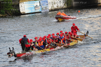 Gdansk. Motlawa. Festyn Morski zorganizowany na okolicznosc...