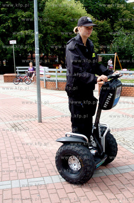 Slupscy policjanci jako pierwsi w Polsce testuja nowoczesne...