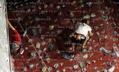 Wspinaczkowe igrzyska dla dzieci i mlodziezy zorganizowane...