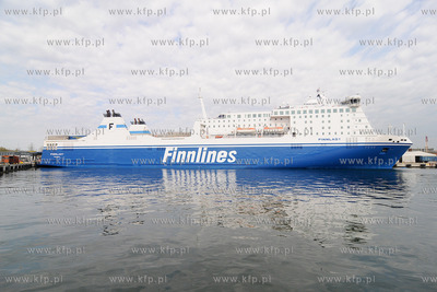 Prom FINNLADY operatora FINNLINES (Grimaldi Group)...