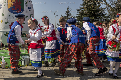 Odsloniecie "Kociewskiej pisanki". Duza, bardzo duza,...
