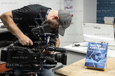 Galeria Macieja Kosycarza w Bibliotece na Chemie. Wernisaż...