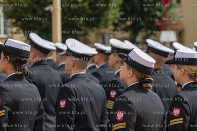 Gdynia. Akademia Marynarki Wojennej. Uroczysta promocja...